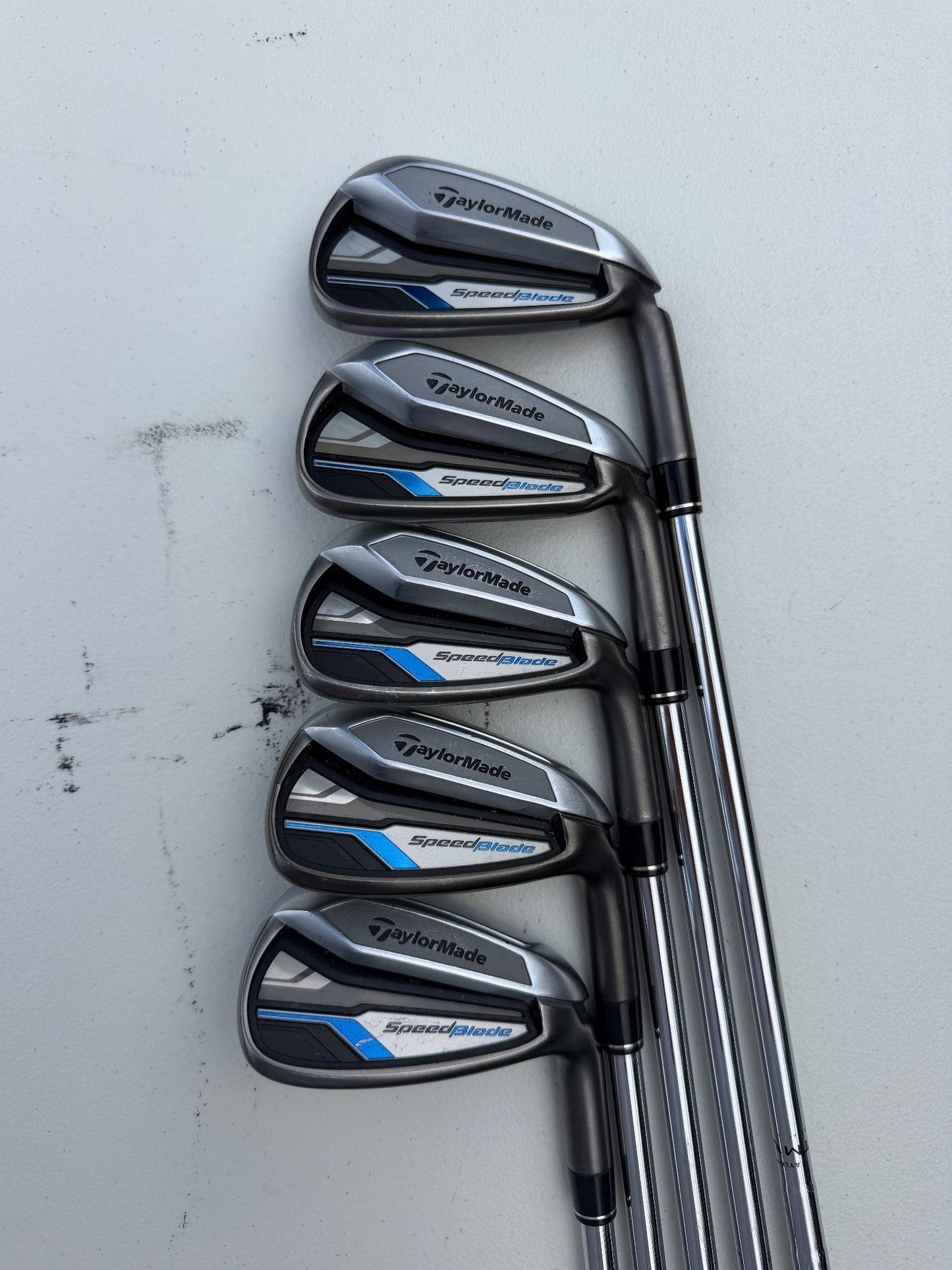 TaylorMade Speedblade Iron Set 6-PW 85g Stiff Flex +1/4" NICE
