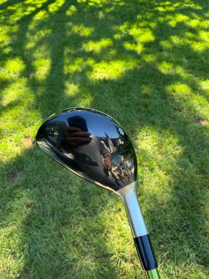 Titleist 585.H 3 Hybrid 19° Aldila NV 85 Stiff Flex 40.5" — photo 6