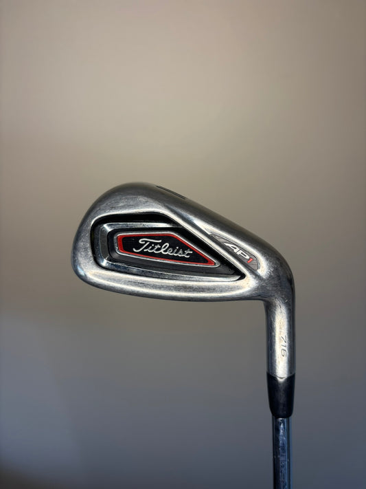 Titleist 716 AP1 Gap Wedge 47° AMT X100 Extra Stiff Flex 35.5″ NICE