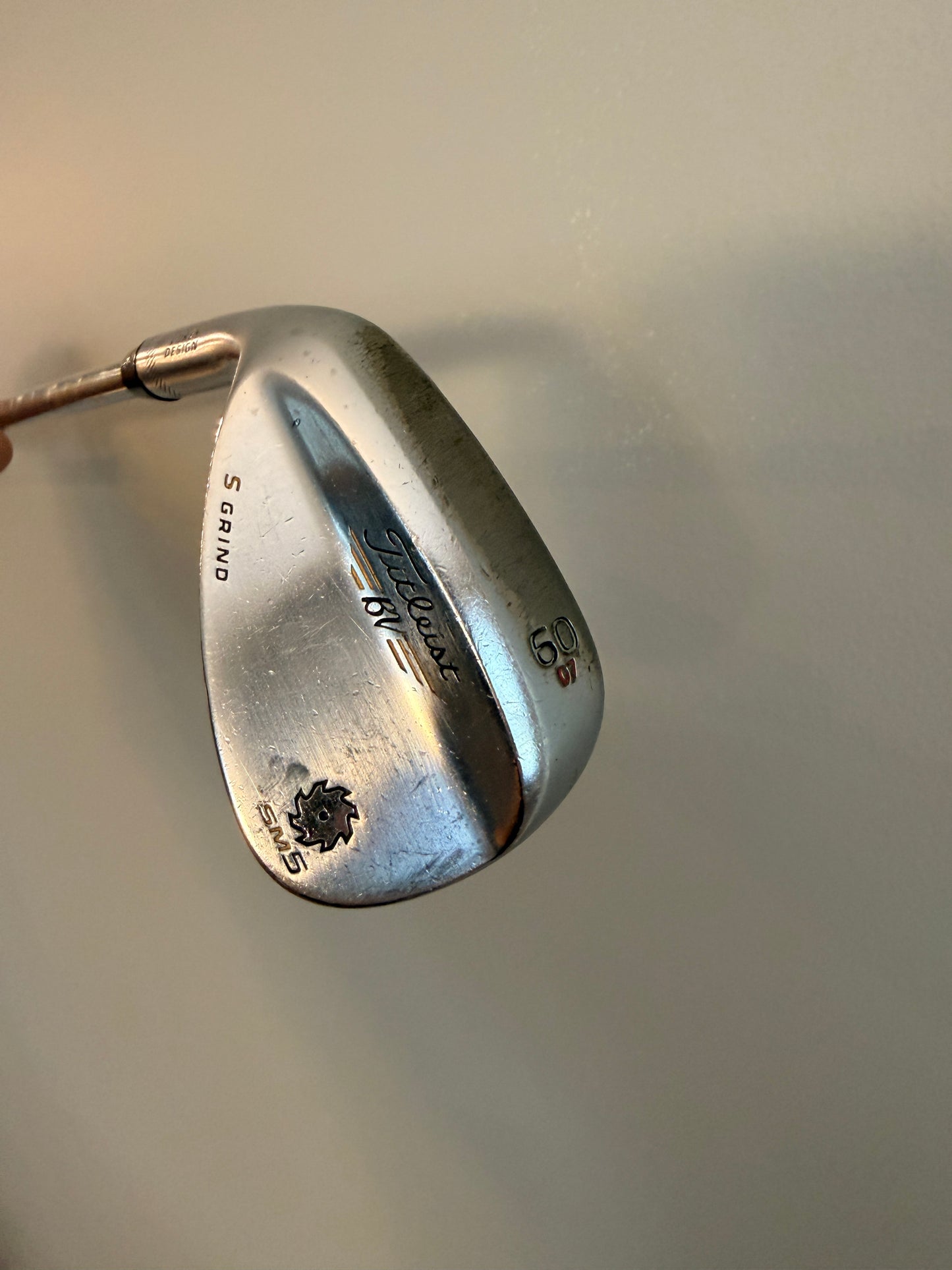 Photo of Titleist SM5 Tour Chrome Wedge 60° Stiff Flex Dynamic Gold
