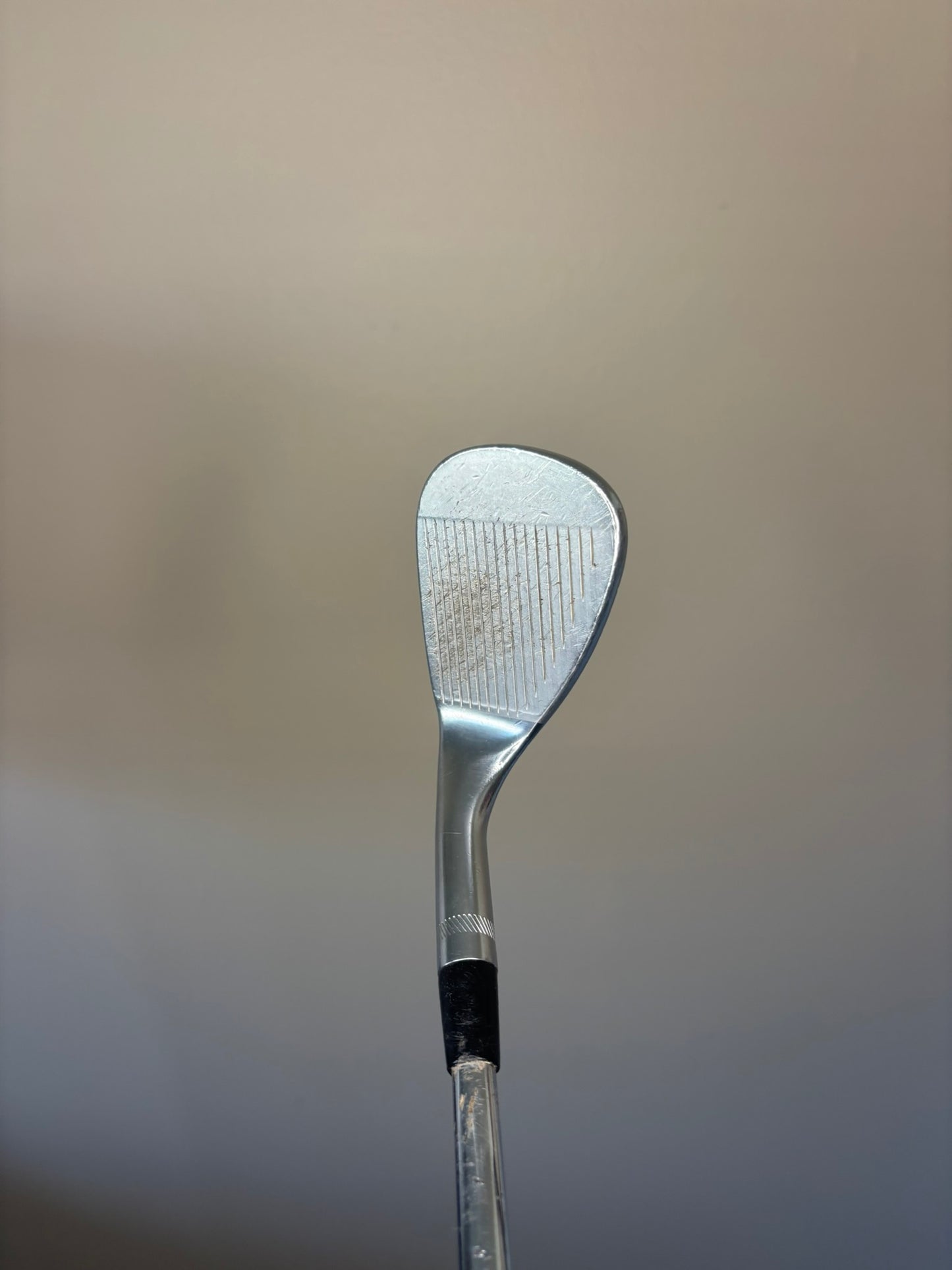 Titleist Vokey SM7 Tour Chrome Sand Wedge 54° / 10S Wedge Flex 35.25″ NICE