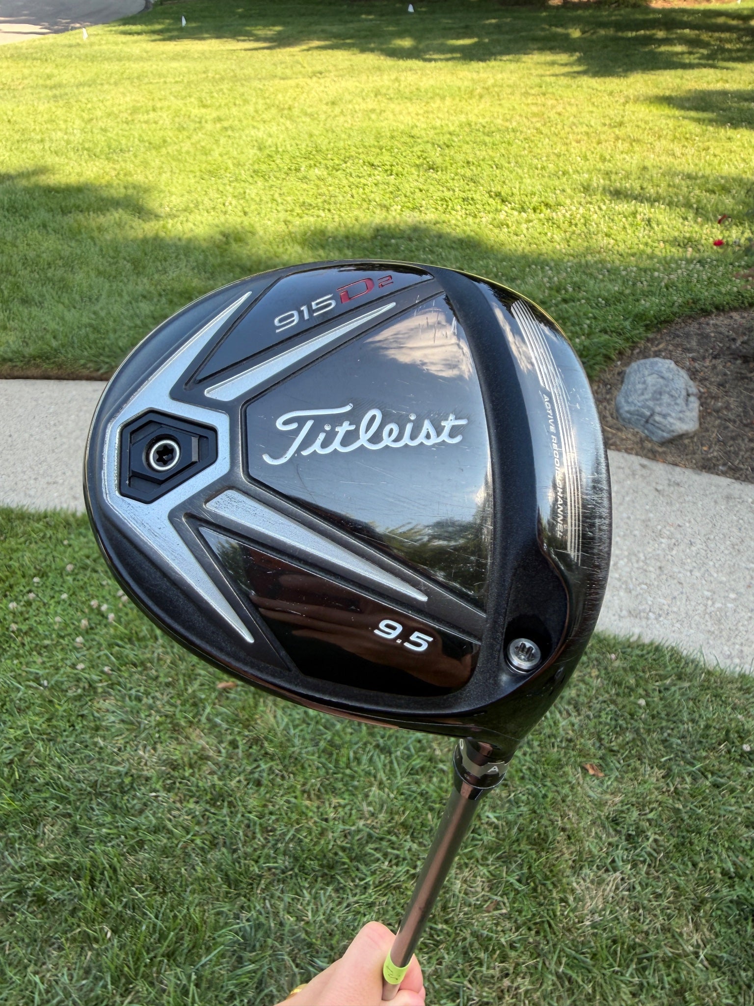 Titleist 915 D2 Driver 9.5° Diamana D+ 70 Stiff Flex 45.5" +HC NICE