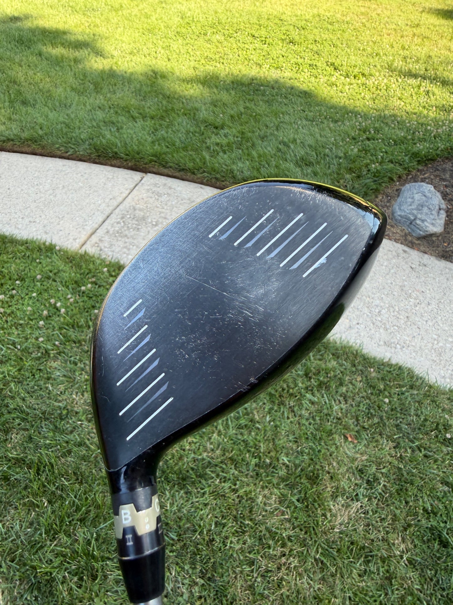 Titleist 915 D2 Driver 9.5° Diamana D+ 70 Stiff Flex 45.5" +HC NICE — photo 2
