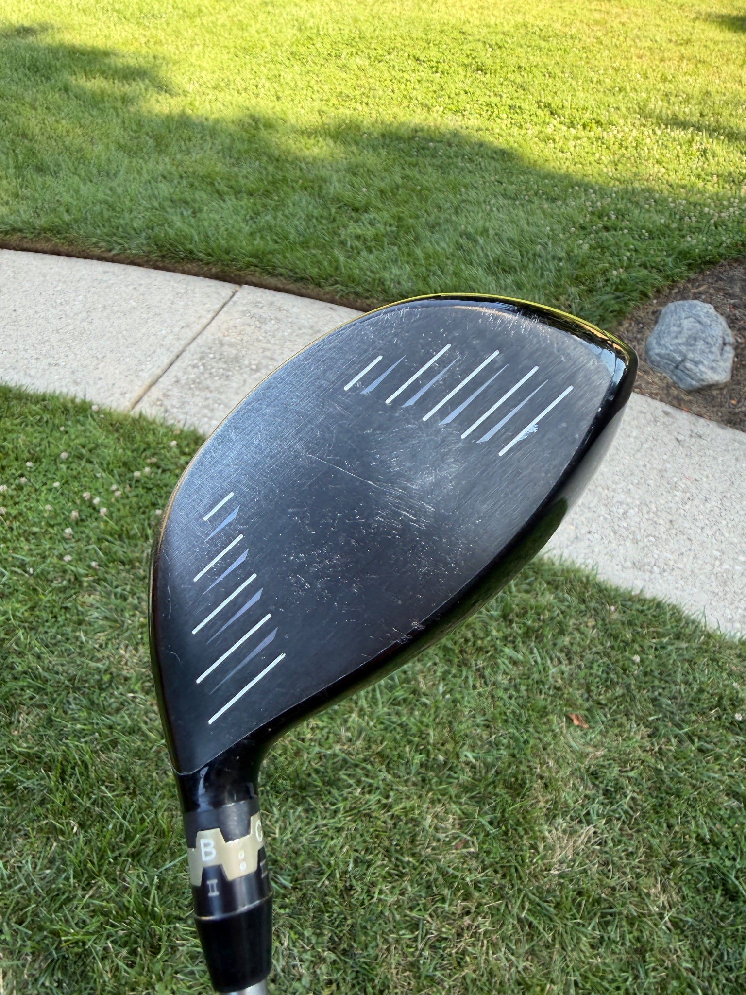 Titleist 915 D2 Driver 9.5° Diamana D+ 70 Stiff Flex 45.5" +HC NICE — photo 2