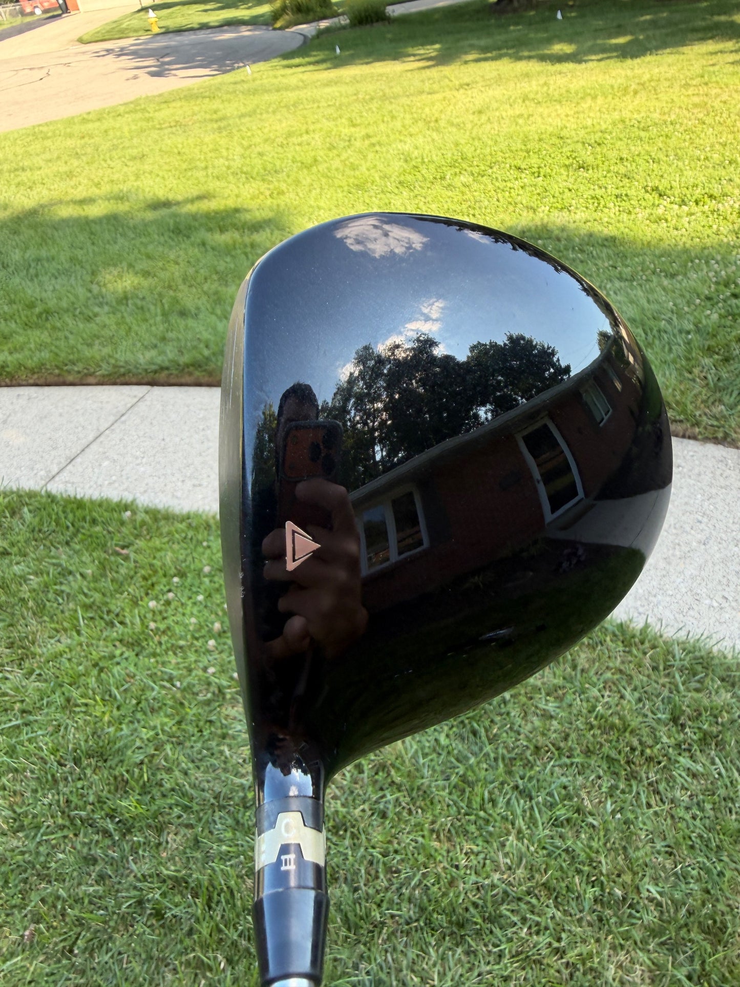 Titleist 915 D2 Driver 9.5° Diamana D+ 70 Stiff Flex 45.5" +HC NICE — photo 3