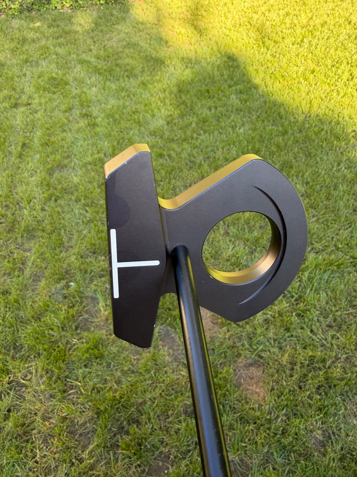 L.A.B. Golf DF3 Putter 34" +HC NICE — photo 3