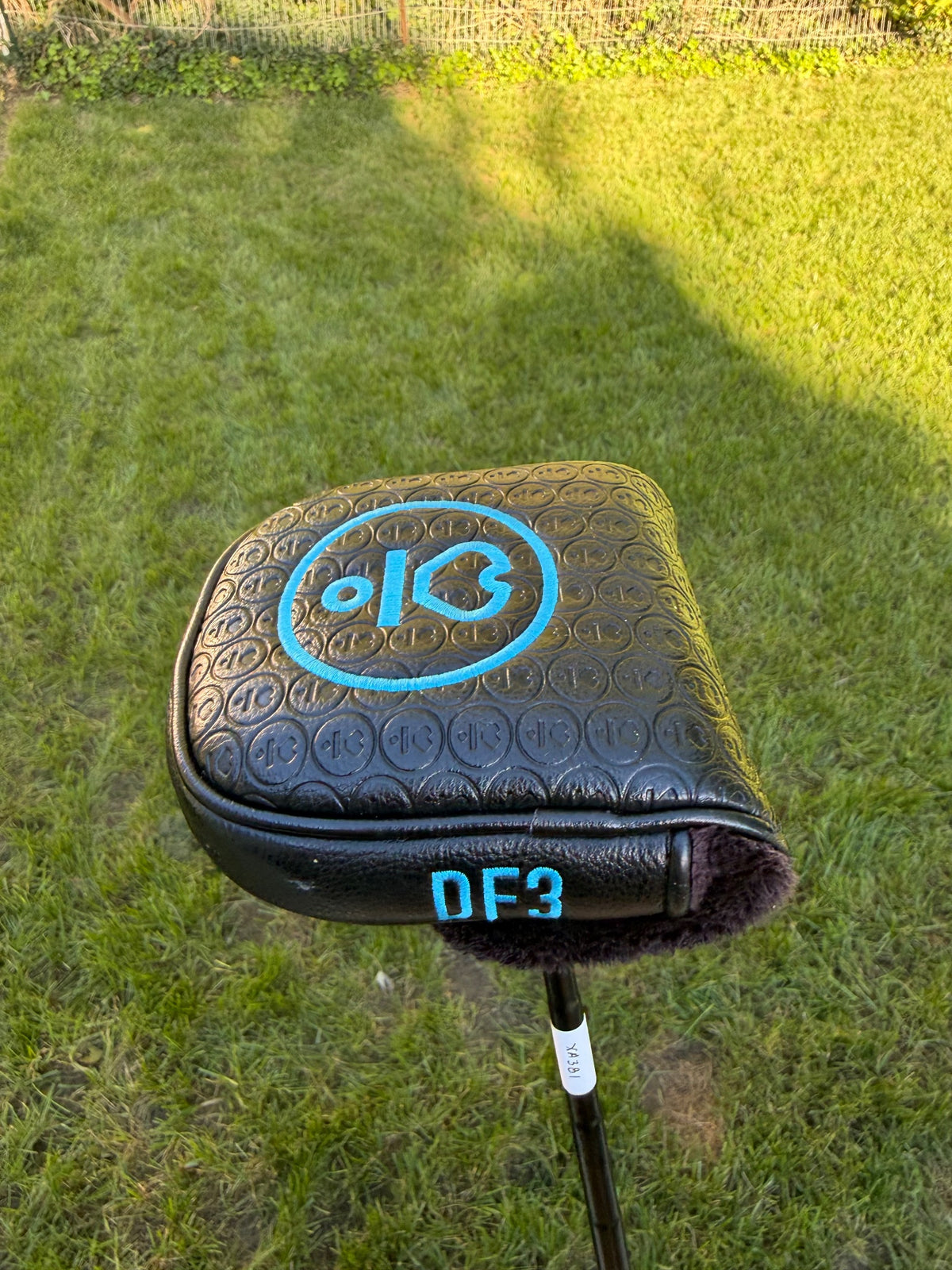 L.A.B. Golf DF3 Putter 34" +HC NICE — photo 11