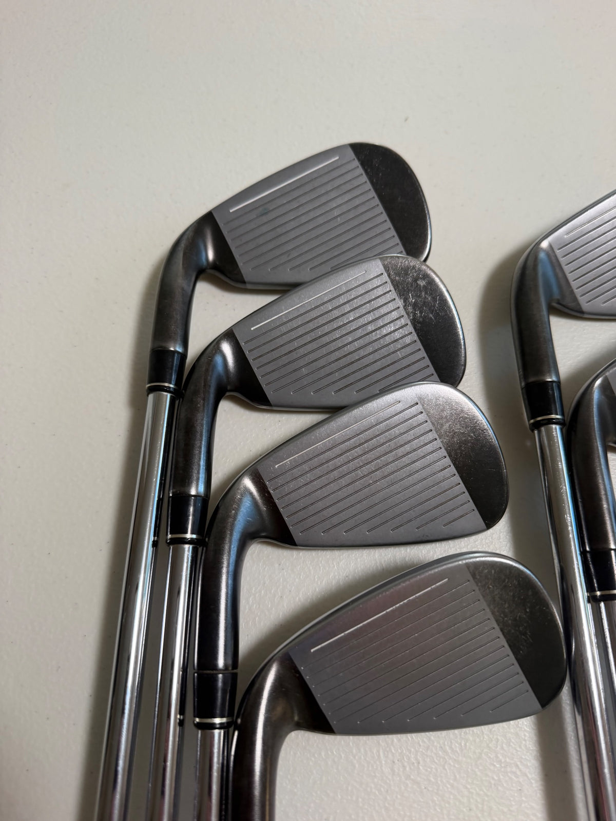TaylorMade Burner 2.0 Iron Set 4-PW DG S300 Stiff Flex NICE — photo 3