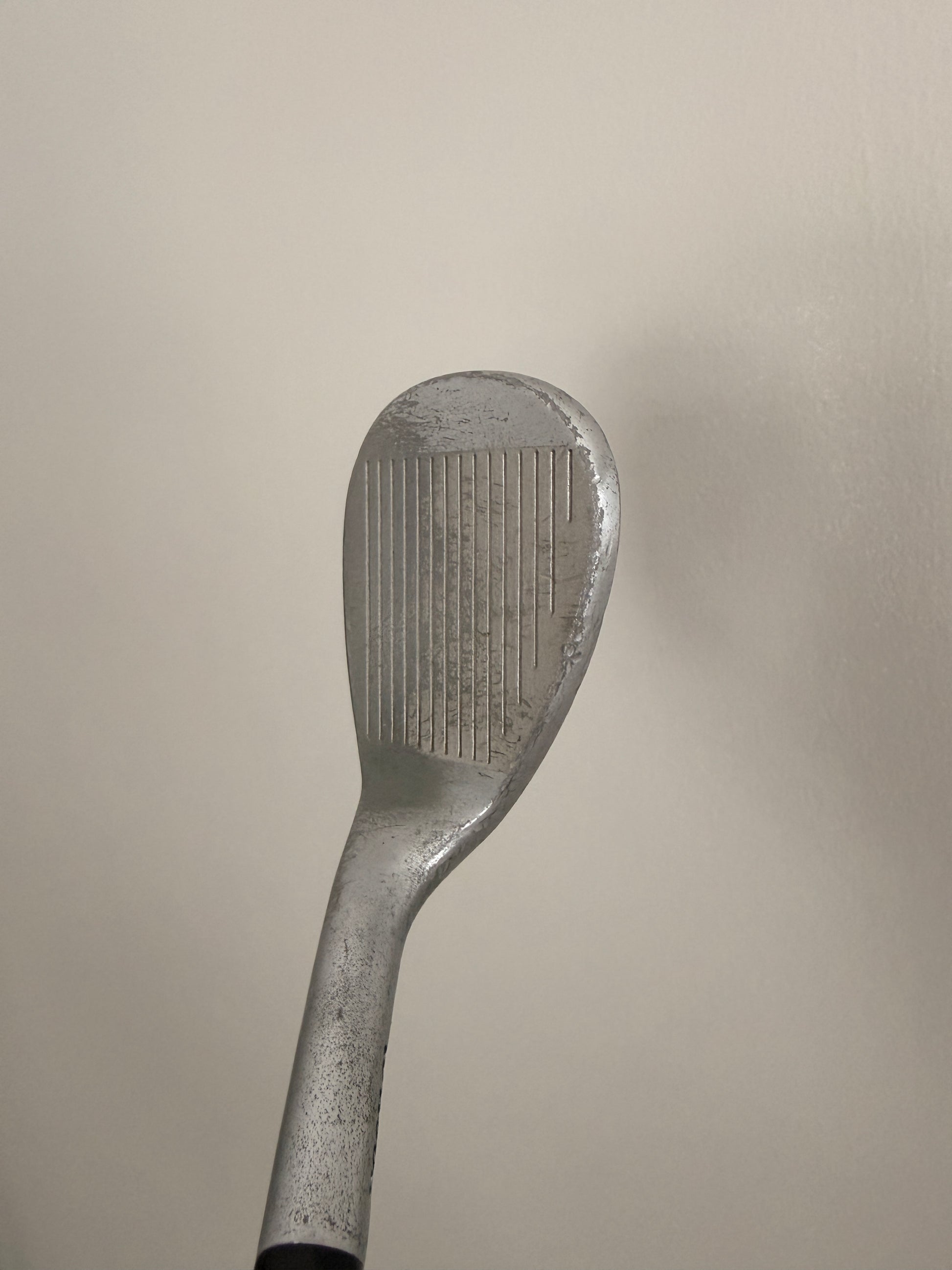 Photo of Wilson Easy Launch Sand Wedge Regular Flex Profile