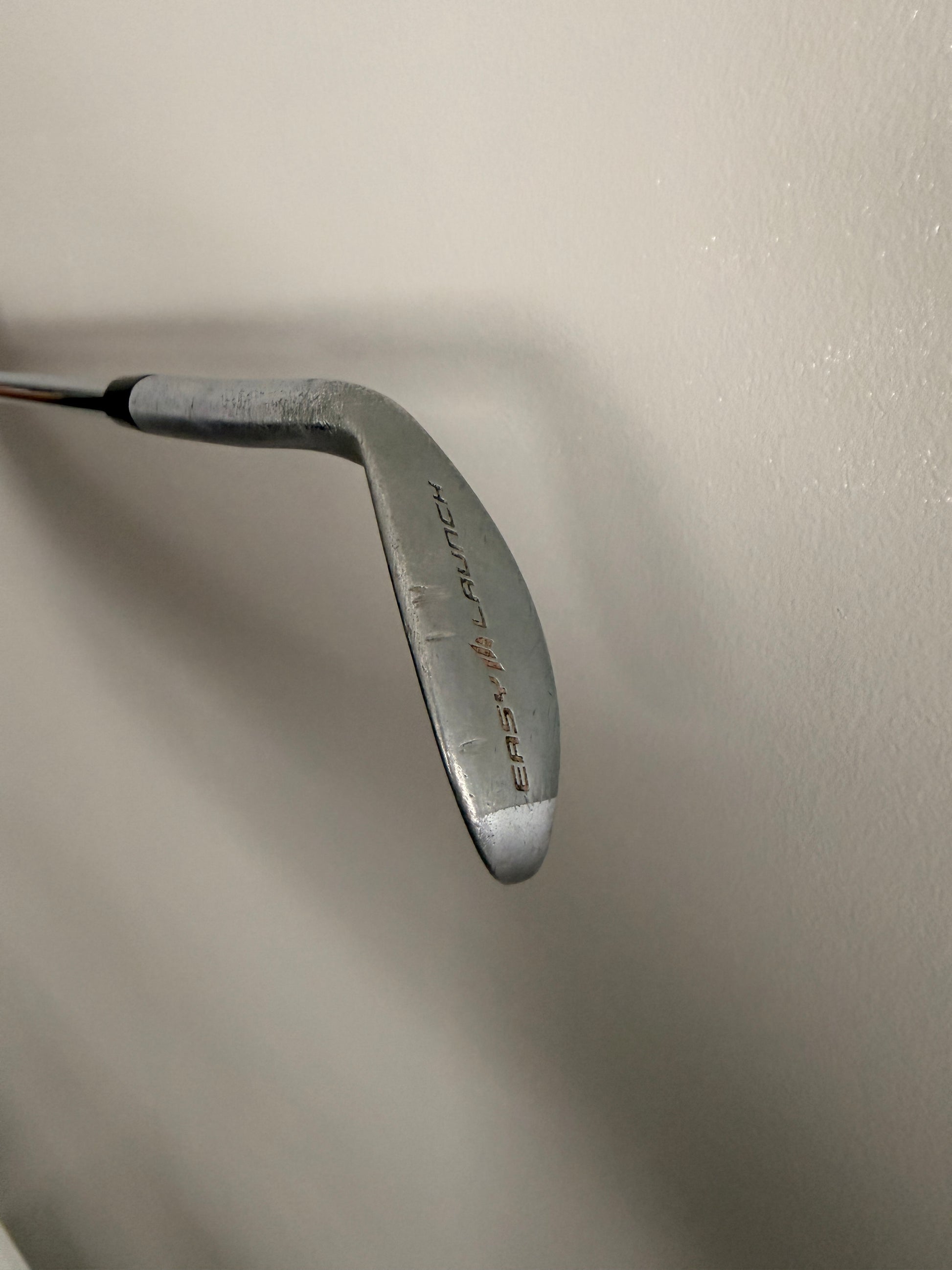 Photo of Wilson Easy Launch Sand Wedge Regular Flex Profile