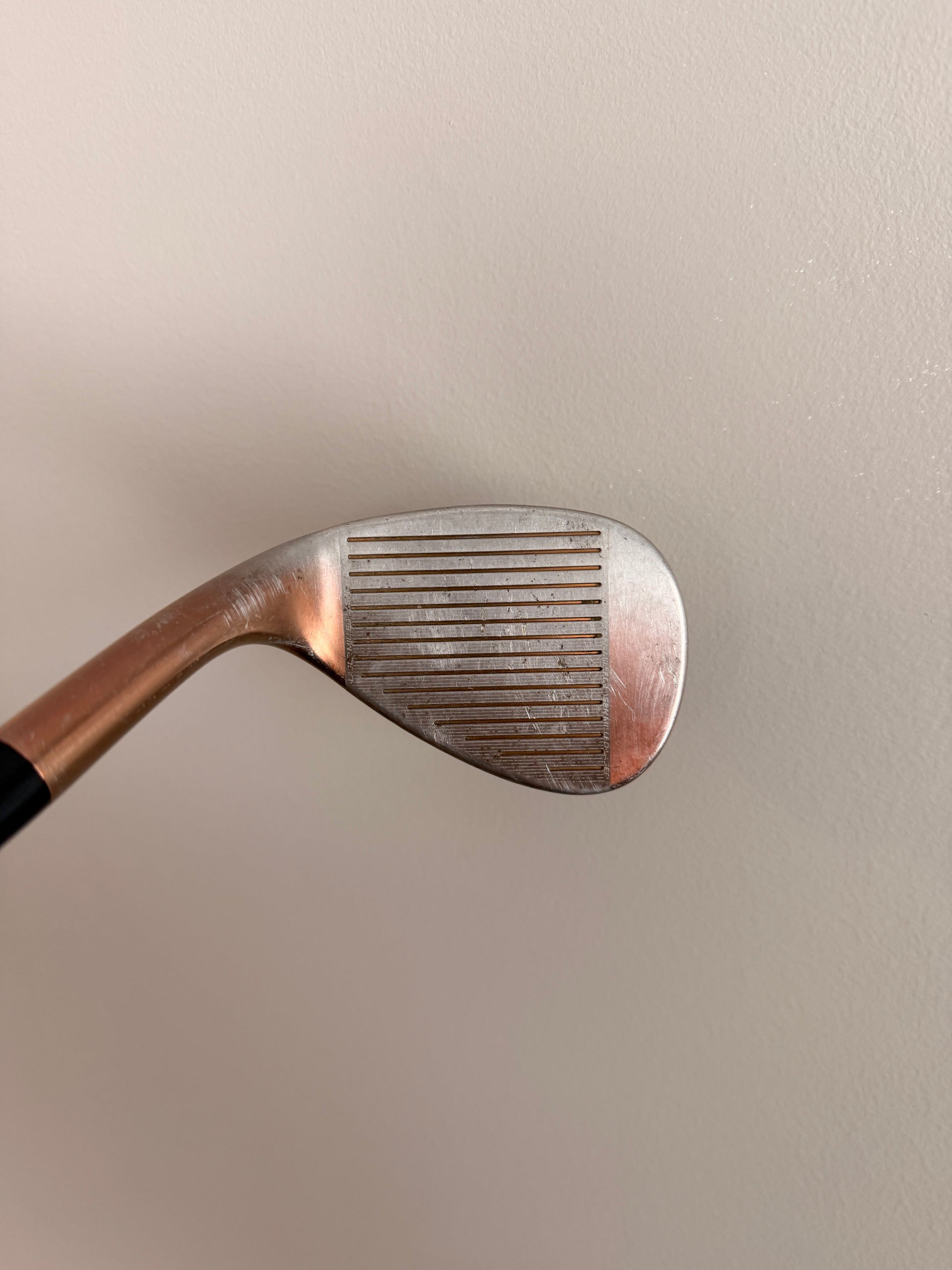 Photo of Cleveland CG15 Oil Can Wedge 62° Wedge Flex Factory Model