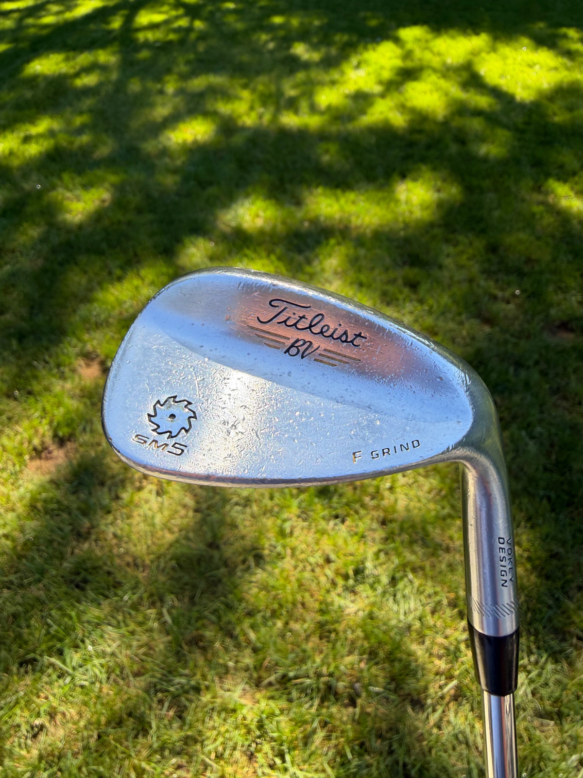 Titleist Vokey SM5 Tour Chrome Sand Wedge 56° / 14 Wedge Flex 35.25"
