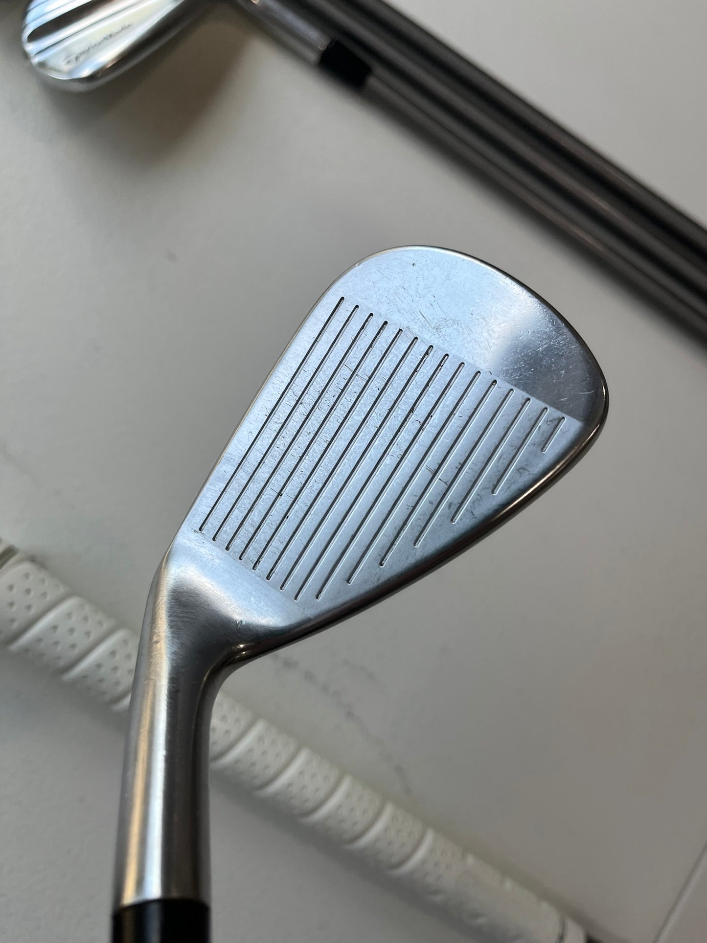 Taylormade P790 2019 Iron Set 6-PW Steelfiber i125 CW Stiff Flex +1.25″ NICE