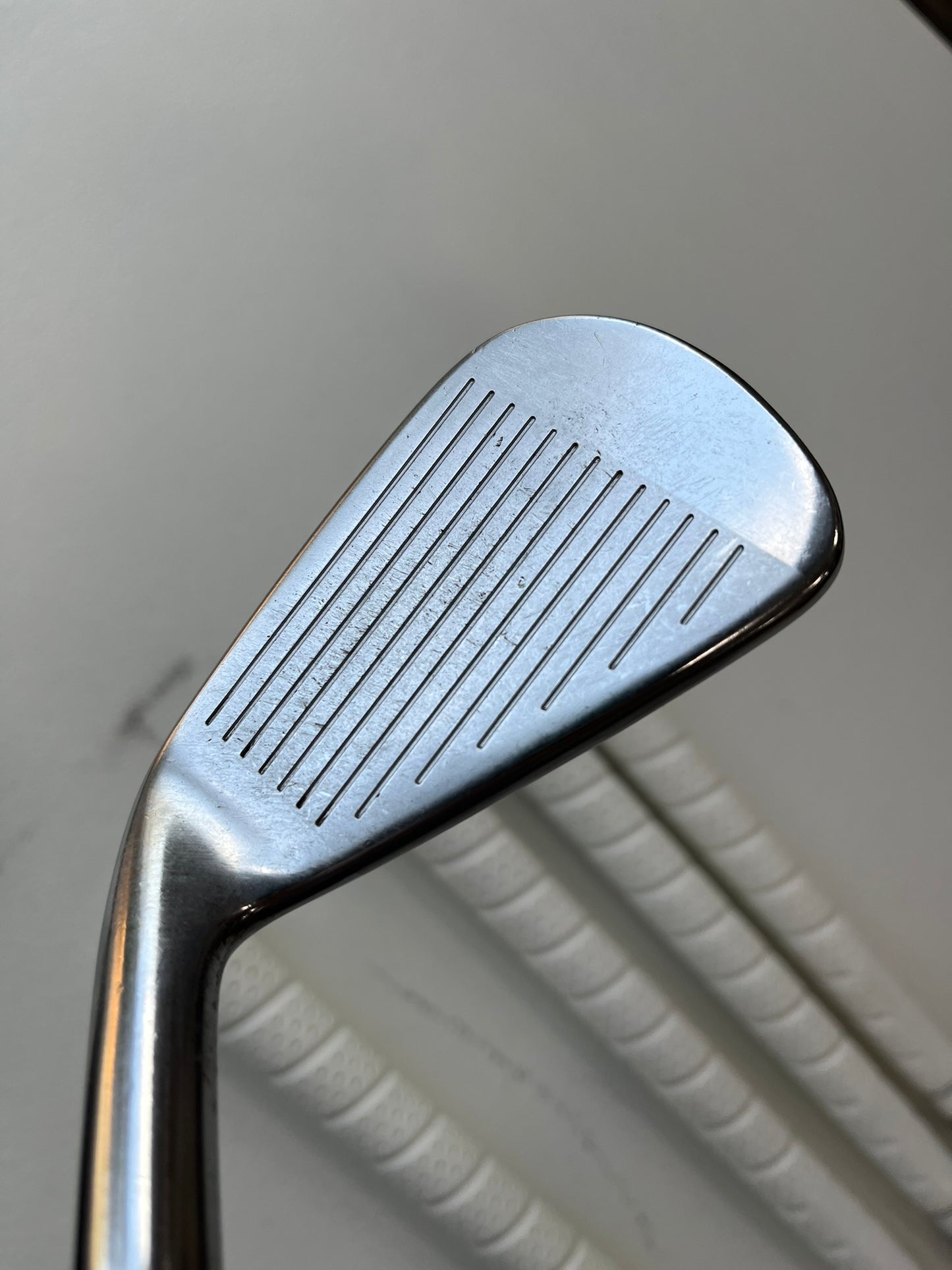 Taylormade P790 2019 Iron Set 6-PW Steelfiber i125 CW Stiff Flex +1.25″ NICE