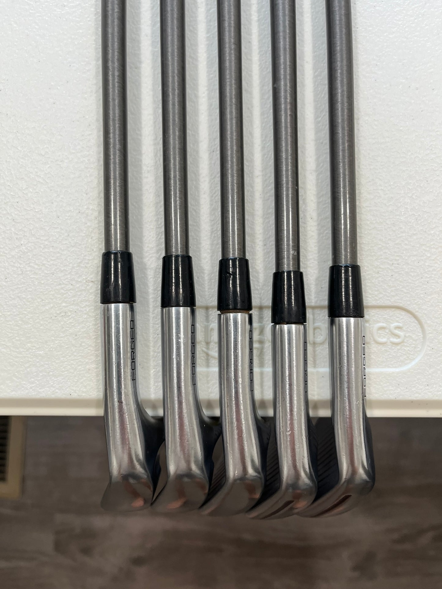 Taylormade P790 2019 Iron Set 6-PW Steelfiber i125 CW Stiff Flex +1.25″ NICE