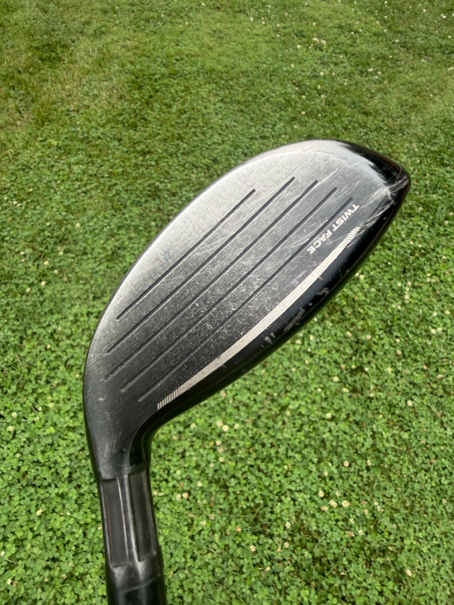 TaylorMade Stealth Rescue 4 Hybrid 22° HZRDUS Smoke Rdx Red Stiff Flex 39.5" +HC — photo 2