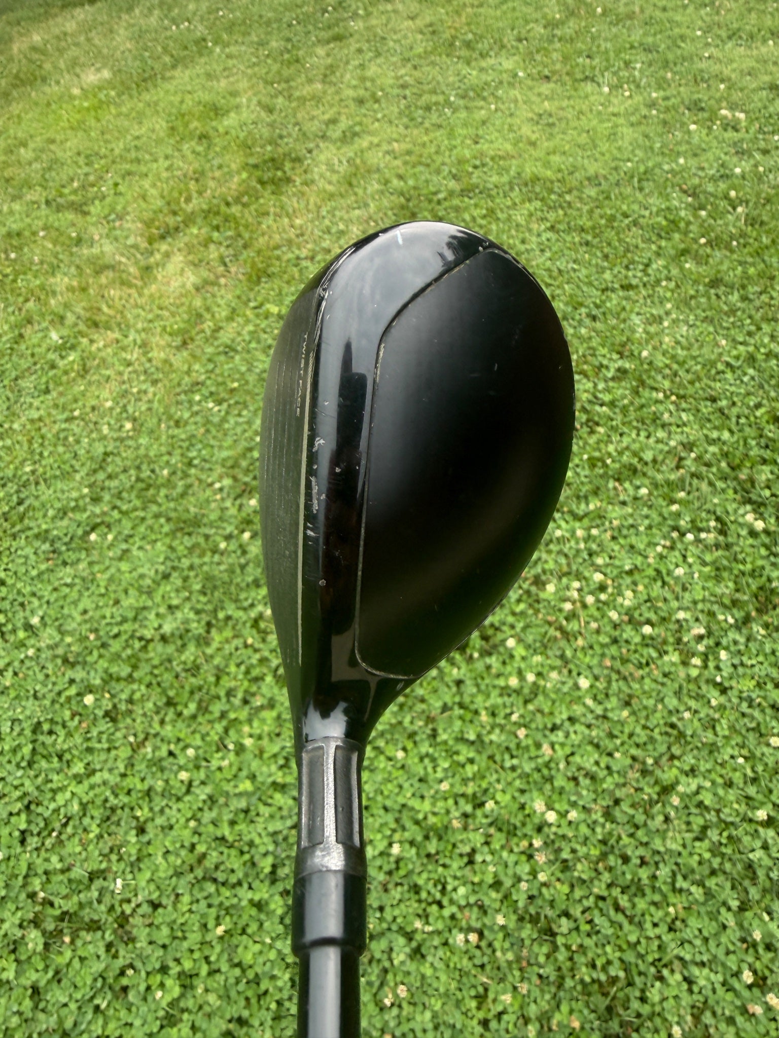 TaylorMade Stealth Rescue 4 Hybrid 22° HZRDUS Smoke Rdx Red Stiff Flex 39.5" +HC — photo 3