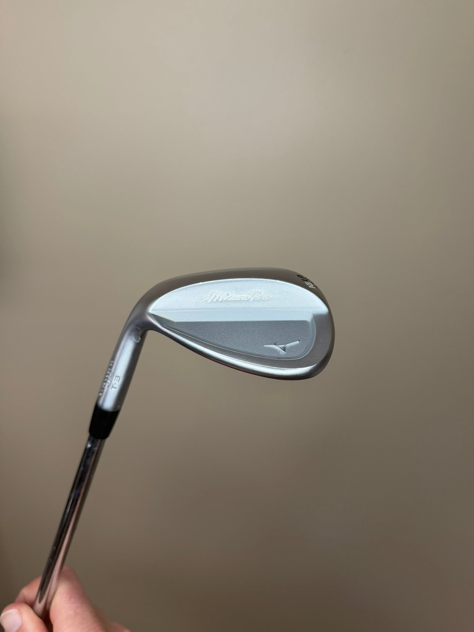 Photo of Mizuno Pro T-3 Soft White Satin Sand Wedge 56° Regular Flex Project X Lz