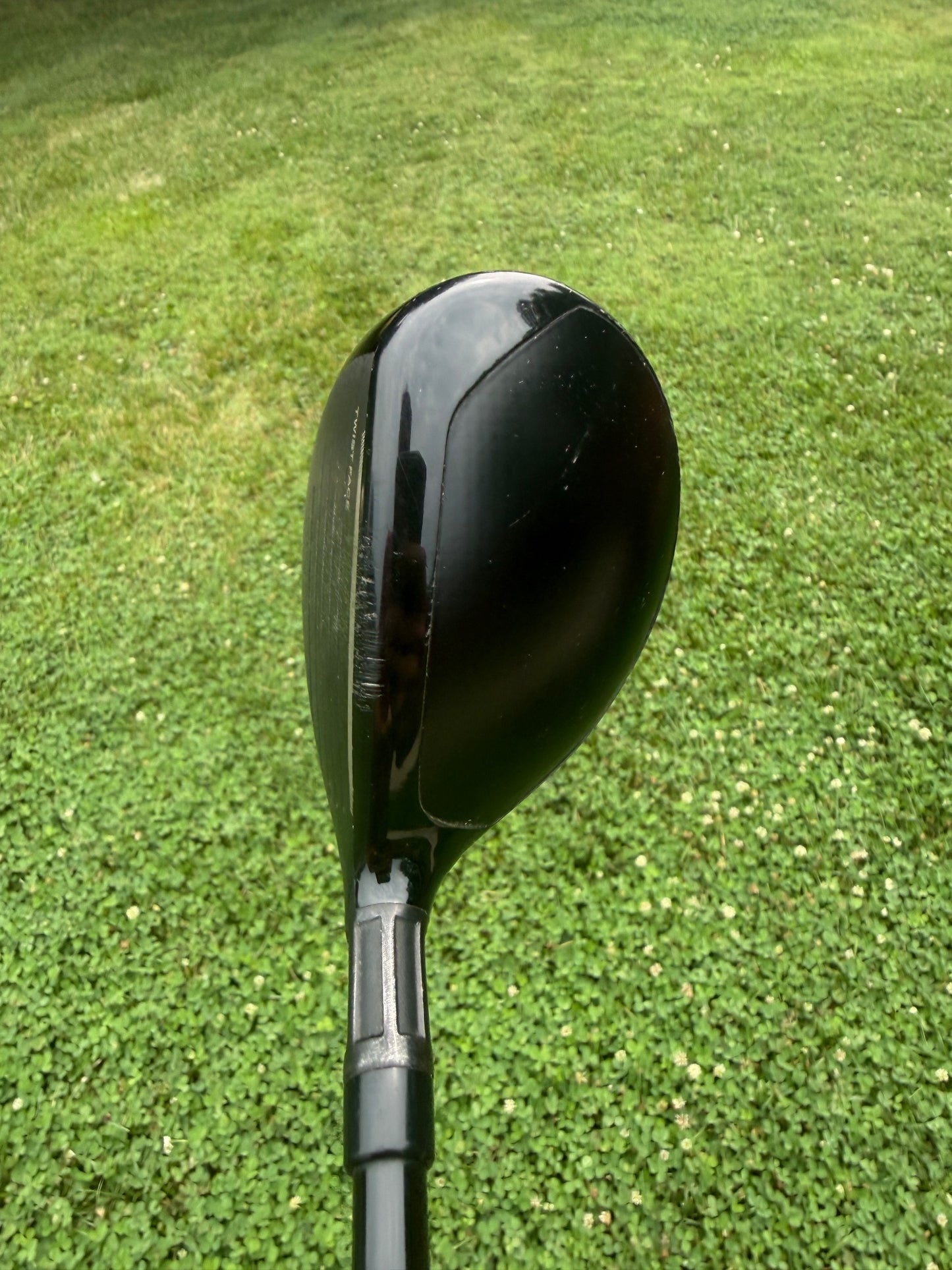 TaylorMade Stealth Rescue 3 Hybrid 19° HZRDUS Smoke Rdx Red Stiff Flex 40" +HC — photo 3