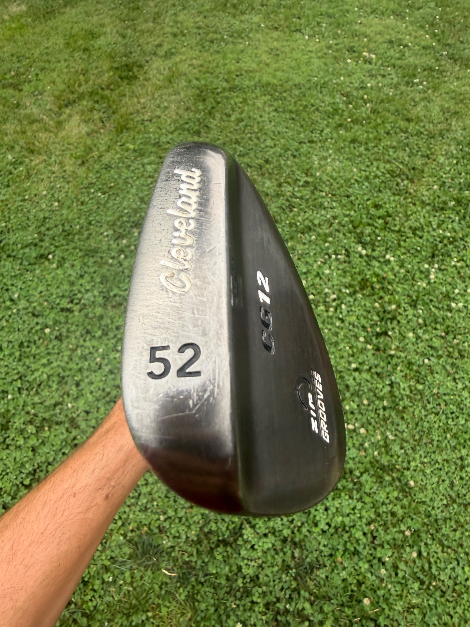 Cleveland CG12 Gap Wedge 52° / 10 Dynamic Gold Wedge Flex 36.75" NICE — photo 4
