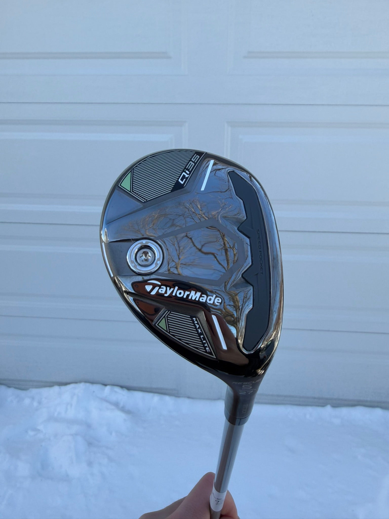 Photo of Taylormade Qi35 MAX Lite Rescue Women's 5 Hybrid 27° Ladies Flex Speeder Nx 40