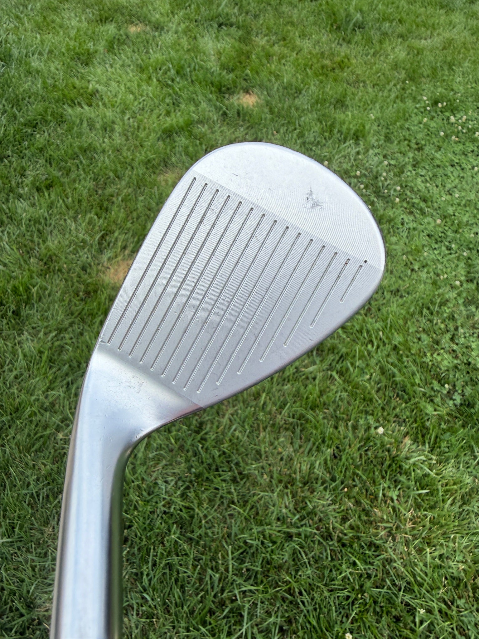 Mizuno JPX 923 Hot Metal Gap Wedge Recoil ESX F2 Senior Flex 35.75" NICE — photo 2