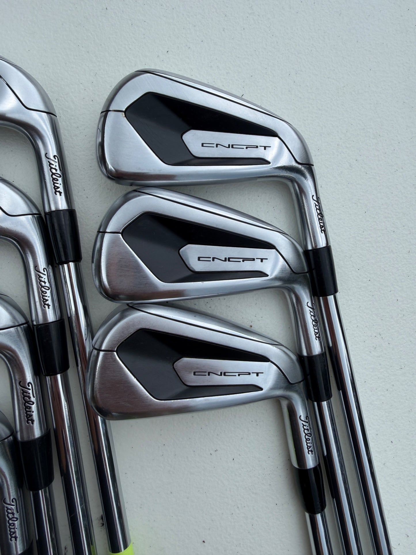 Titleist CNCPT CP-04 Iron Set 4-PW Project X LZ 120g Stiff Flex +1" NICE — photo 3