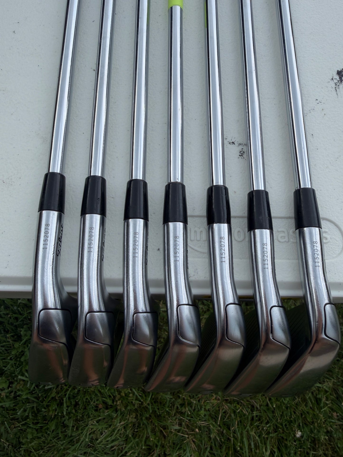 Titleist CNCPT CP-04 Iron Set 4-PW Project X LZ 120g Stiff Flex +1" NICE — photo 11