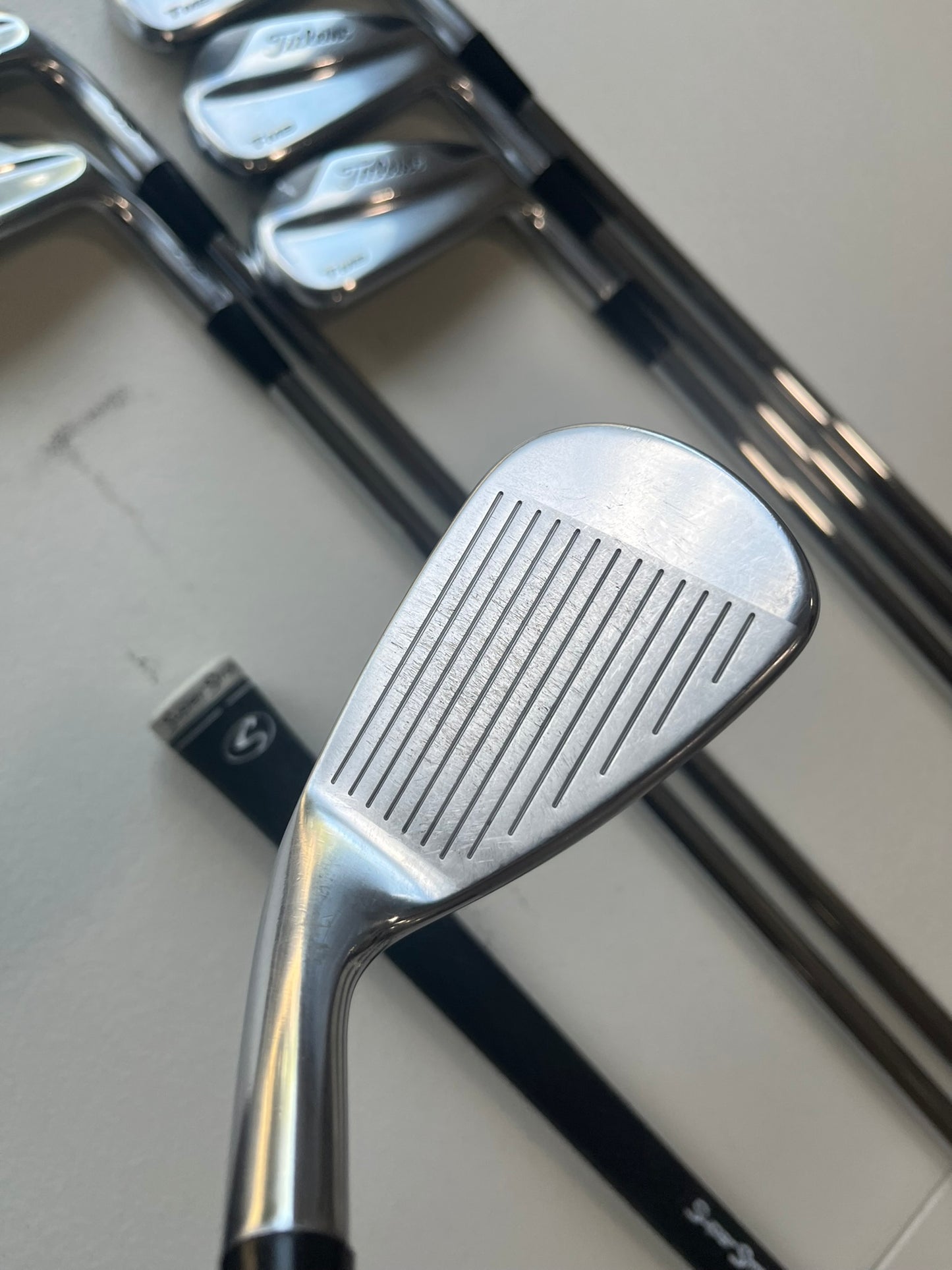 Titleist 716 T-MB Iron Set 4-PW Project X Rifle Stiff Flex Standard NICE