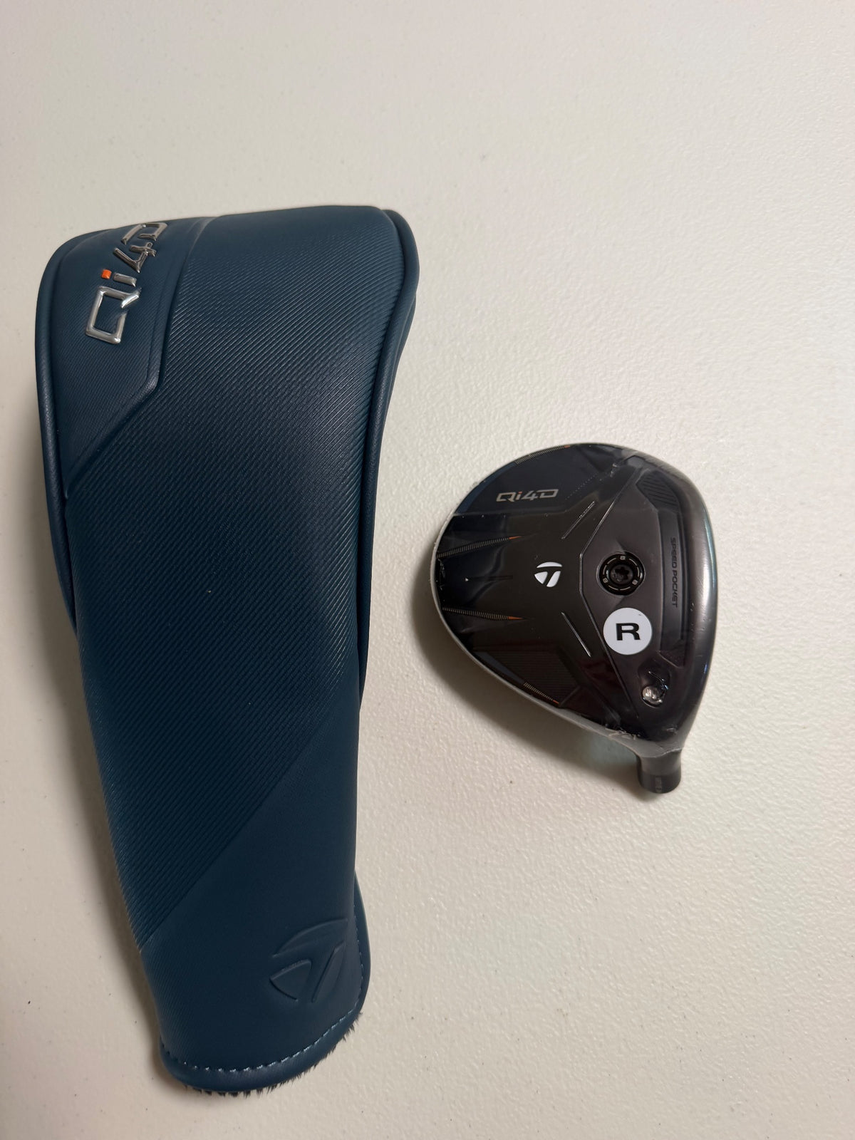 TaylorMade Qi4D 7-Wood 21° +HC Head Only NEW