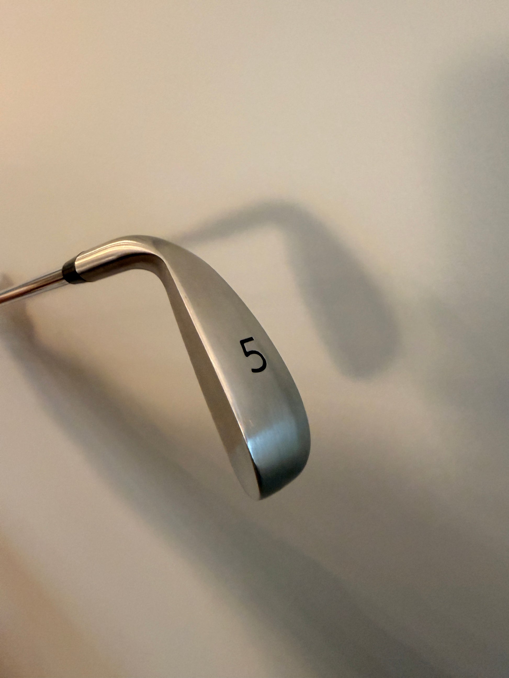 Photo of AGXGOLF OneSwing Single Length 5-Iron Regular Flex Stock