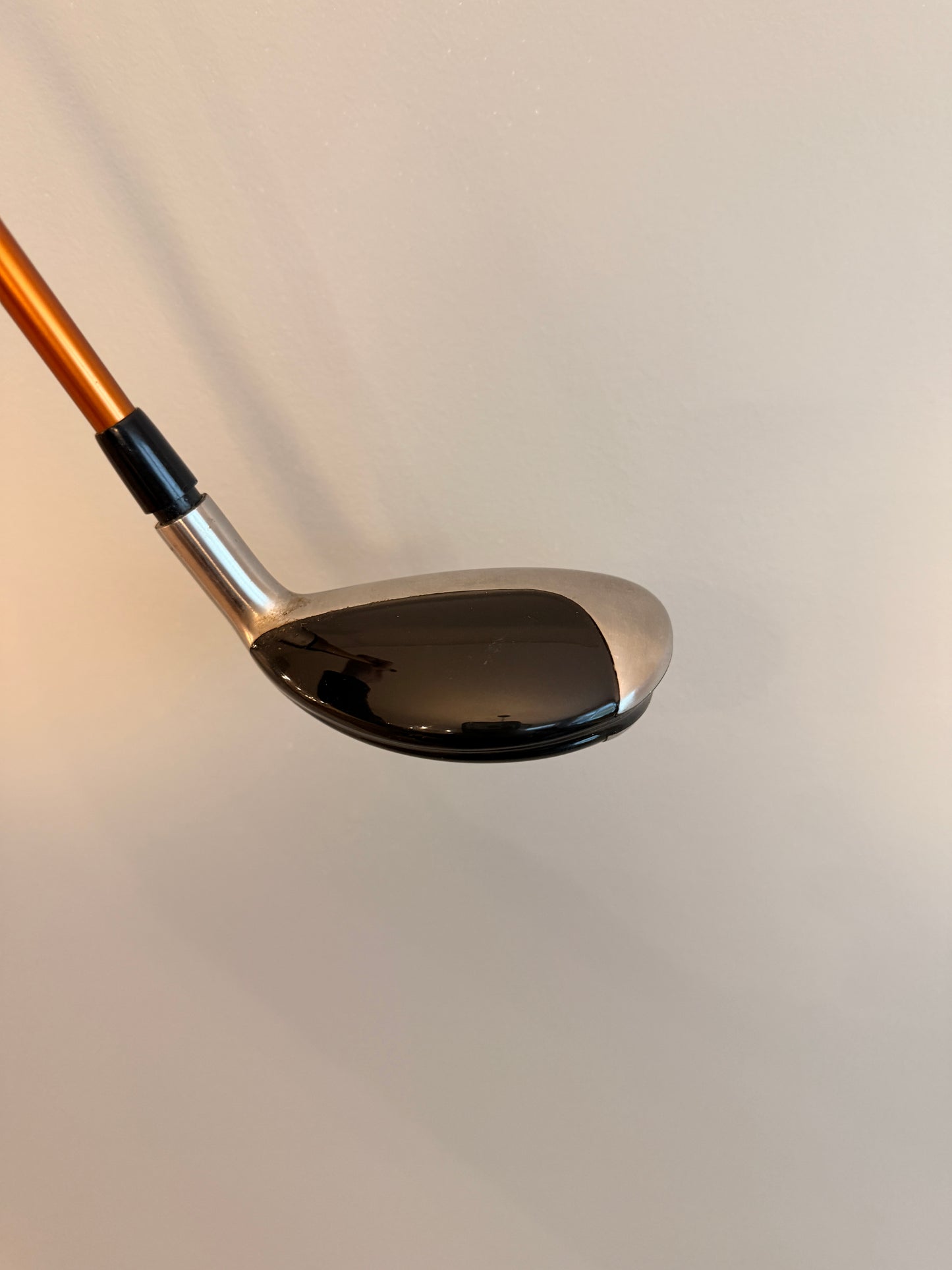 Photo of Ben Hogan Edge CFT Titanium 3 Hybrid 21° Stiff Flex Aldila Nvs 85G