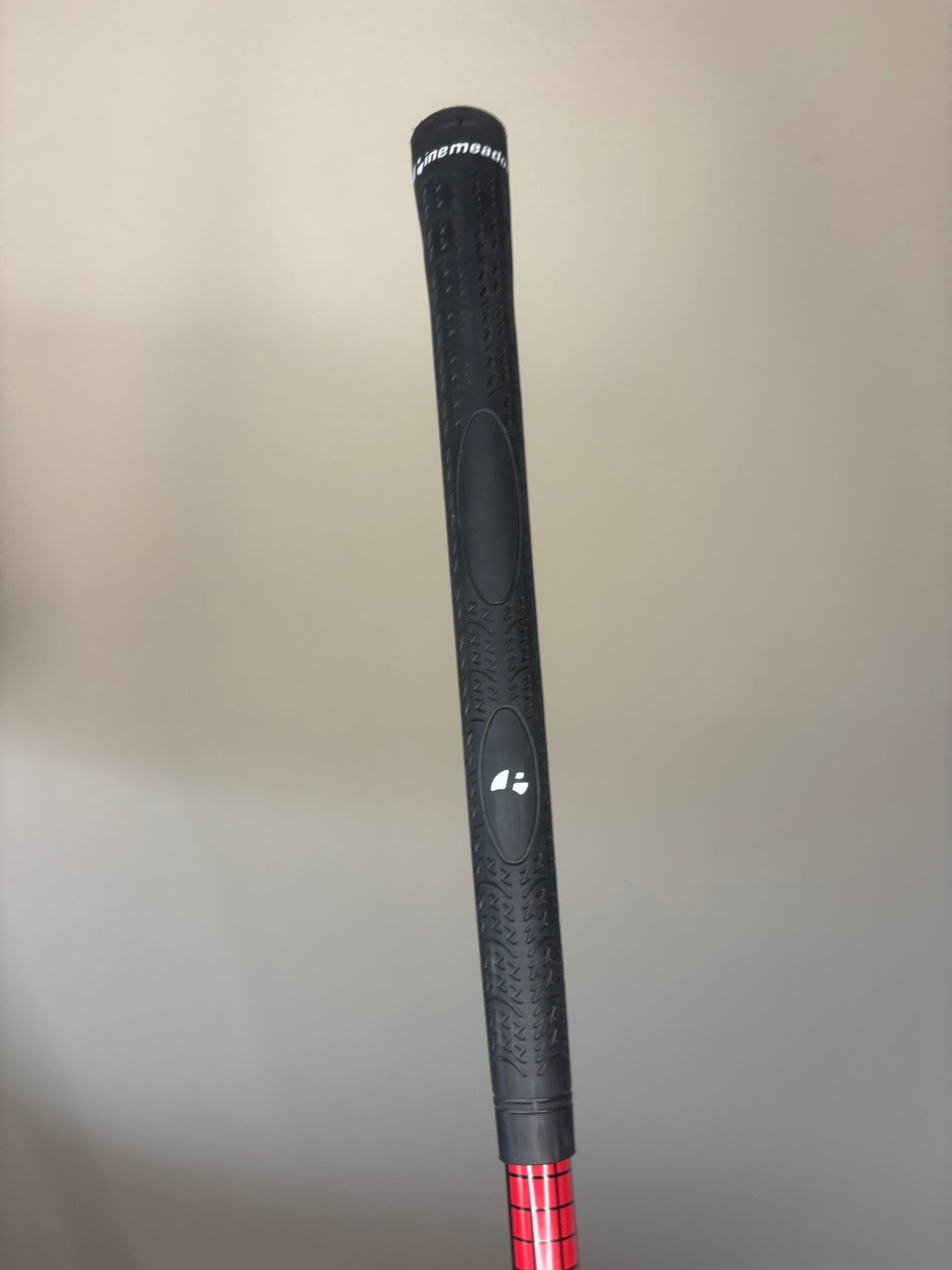 Pinemeadow Excel EGI 8 Hybrid 36° Graphite Regular Flex 37.5″ NICE