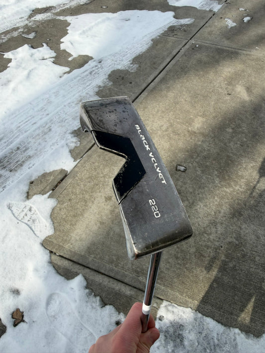 Photo of Black Velvet 220 Blade Putter