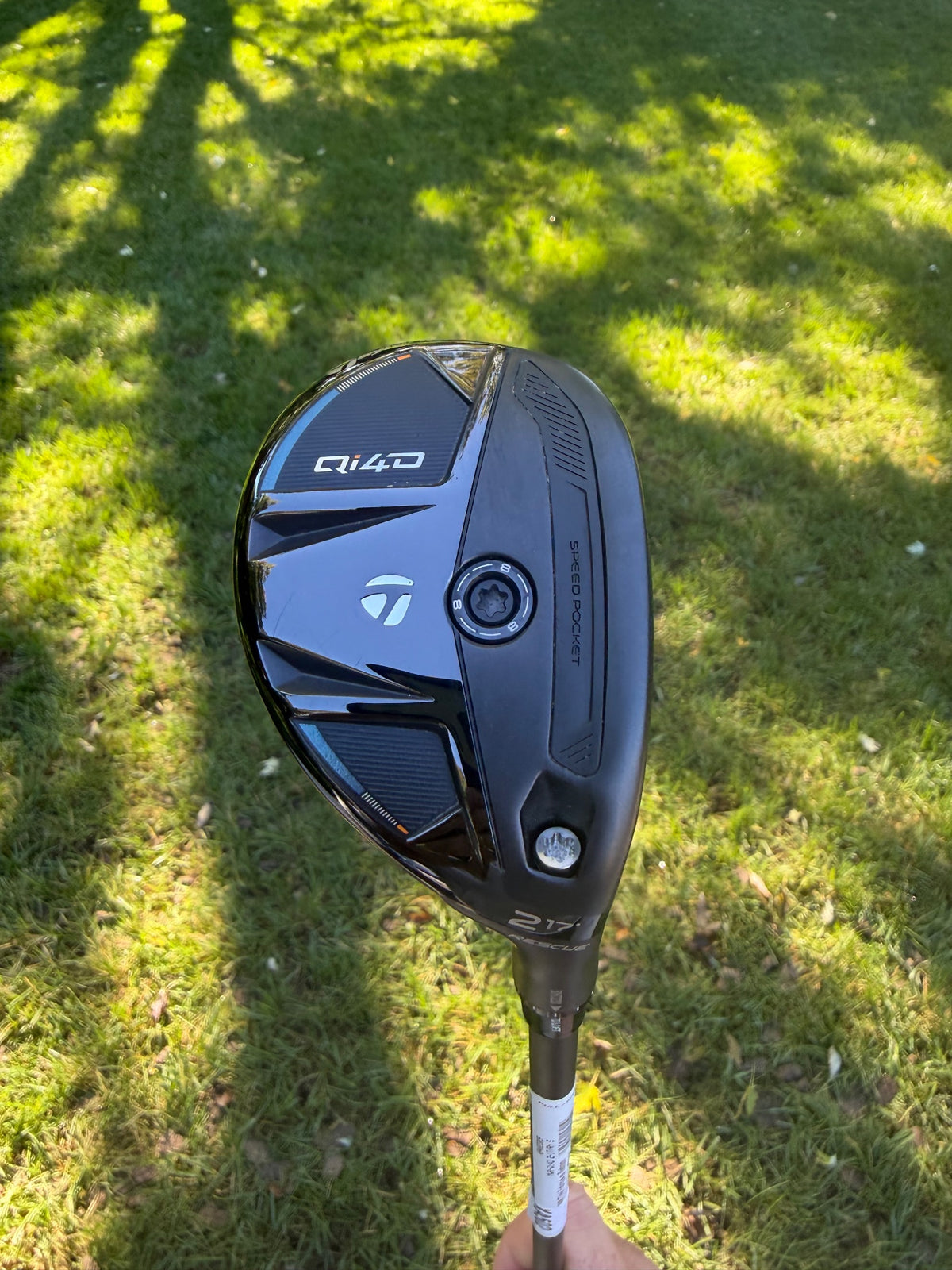 TaylorMade Qi4D Rescue 2 Hybrid 17° KBS REAX Stiff Flex 41" +HC MINT