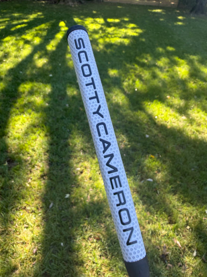 Scotty Cameron 2026 Phantom 9R Putter 34" +HC MINT — photo 8