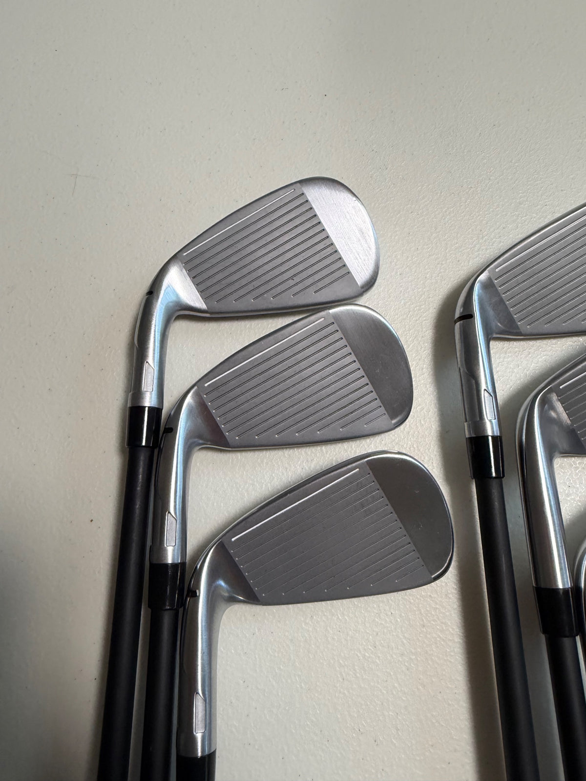 TaylorMade Qi Max Iron Set 5-PW KBS REAX Regular Flex NICE — photo 3