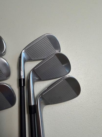 TaylorMade Qi Max Iron Set 5-PW KBS REAX Regular Flex NICE — photo 4