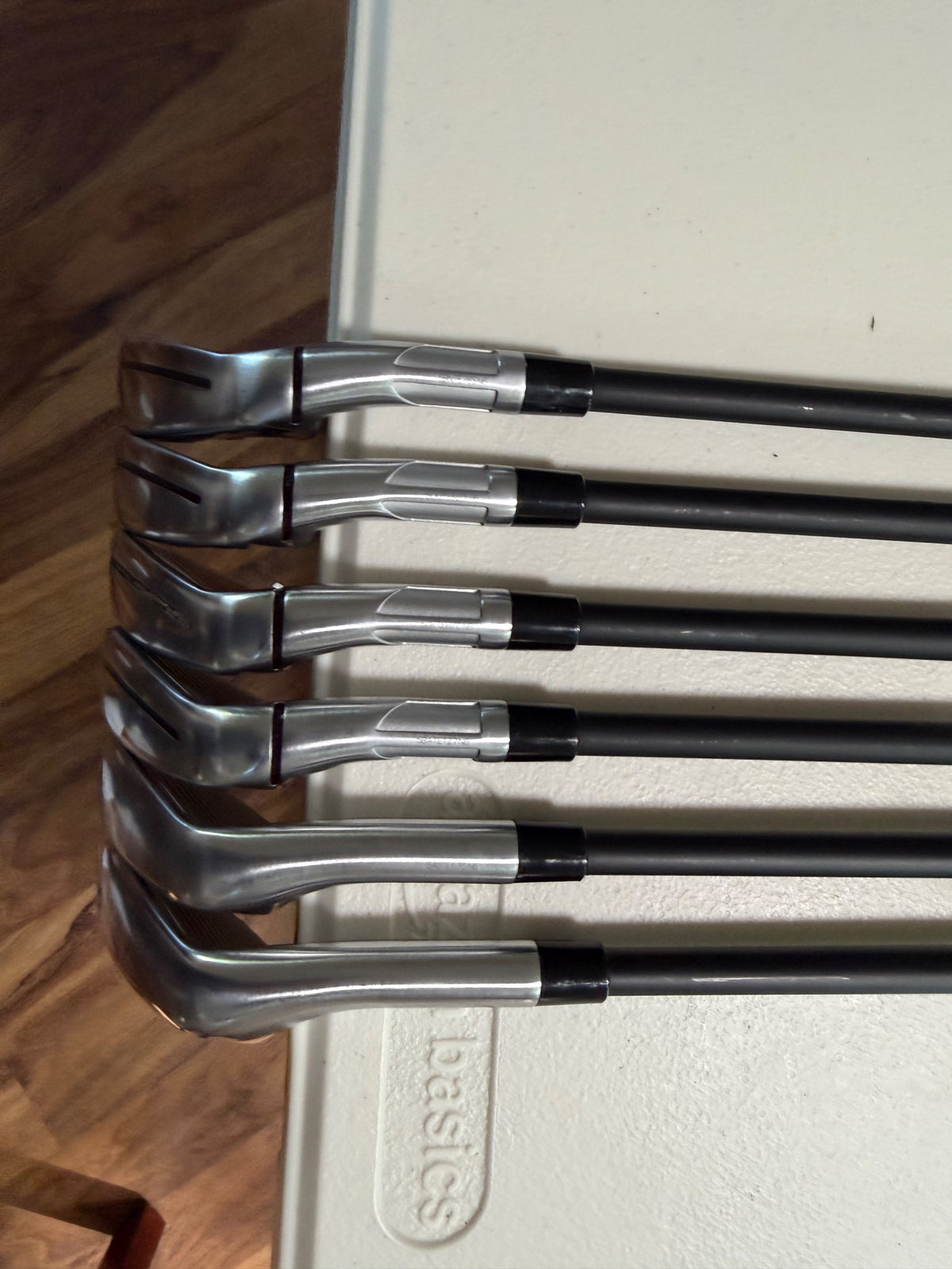 TaylorMade Qi Max Iron Set 5-PW KBS REAX Regular Flex NICE — photo 6