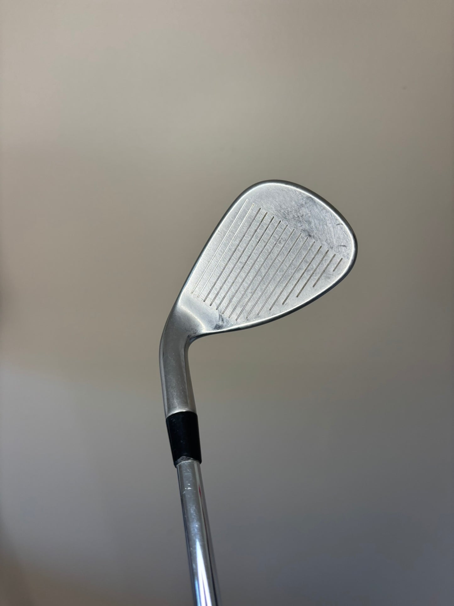 Callaway Rogue CF18 Gap Wedge 49° Steel Shaft Regular Flex 35.5″ NICE