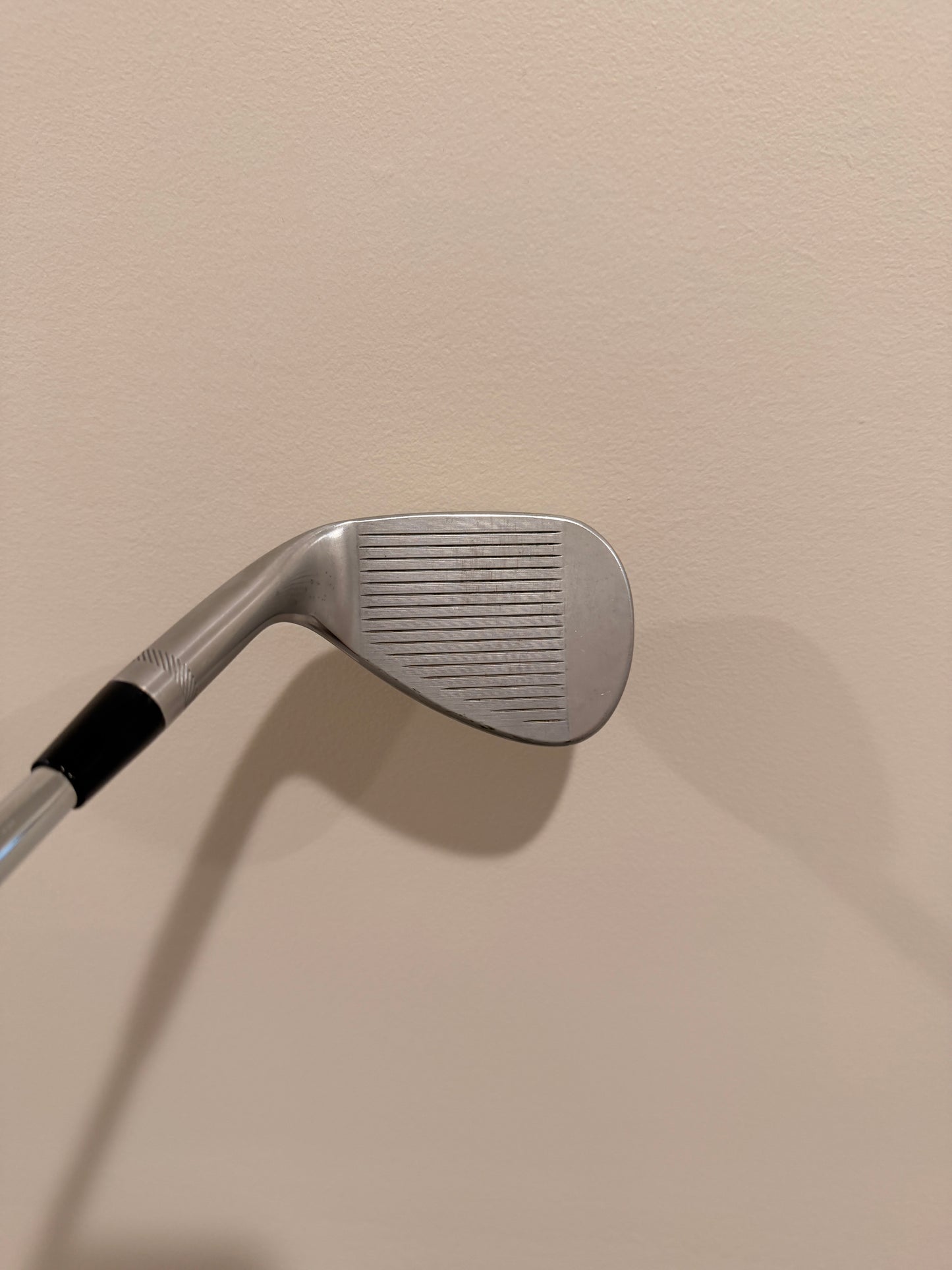 Photo of Titleist Vokey SM10 Tour Chrome Wedge 54° Wedge Flex Stock Demo