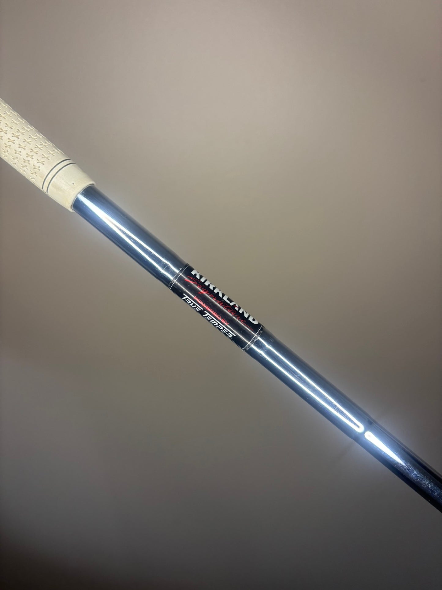 Kirkland Signature Sand Wedge 56° True Temper Wedge Flex 34.75″ NICE