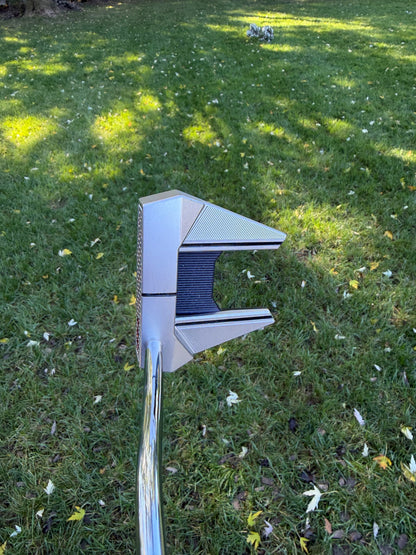 Scotty Cameron 2026 Phantom 7 DB Putter 35" MINT — photo 3