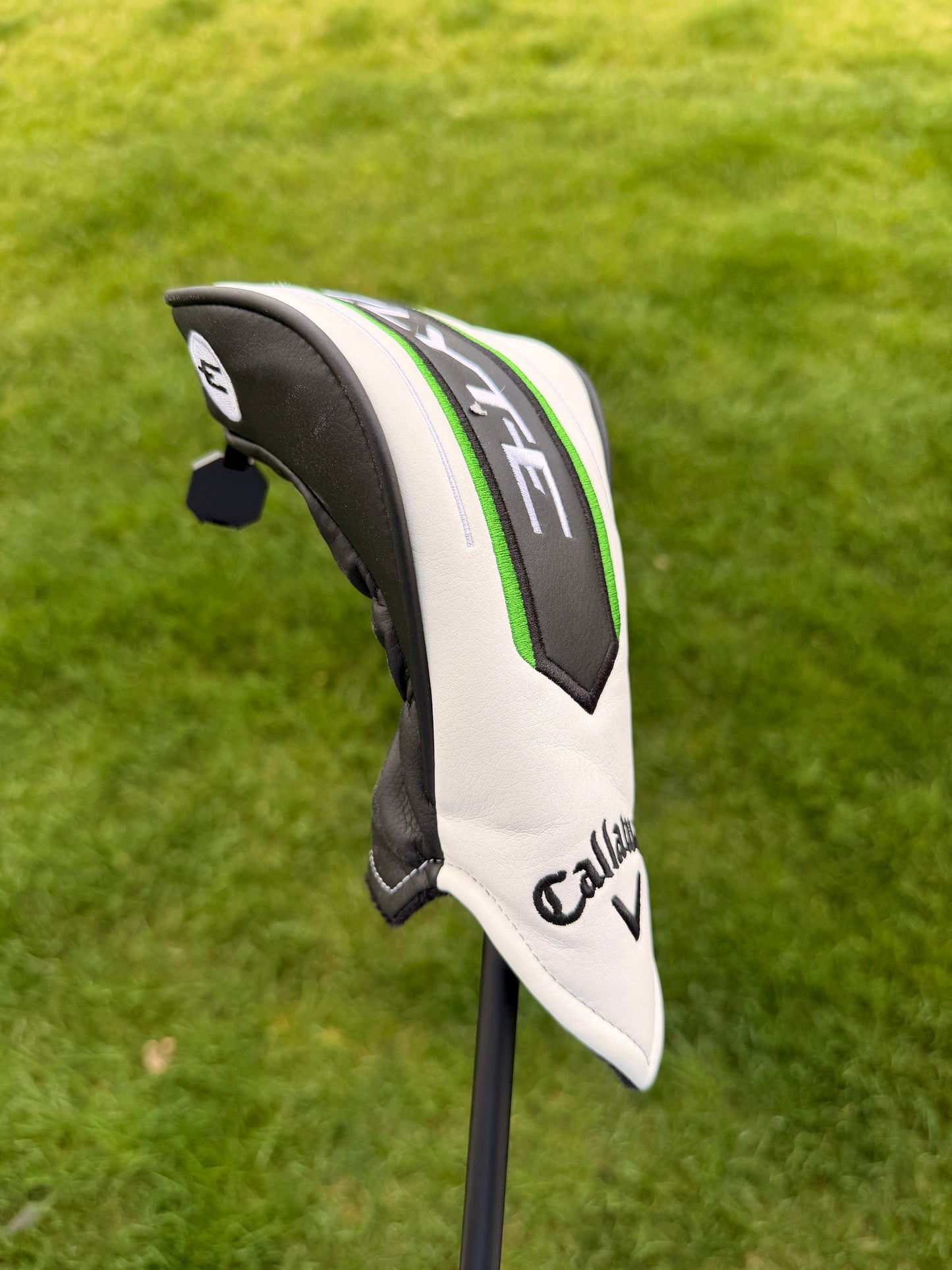 Photo of Callaway Elyte X 5 Hybrid 25° Seniors Flex Vanquish 5 R2