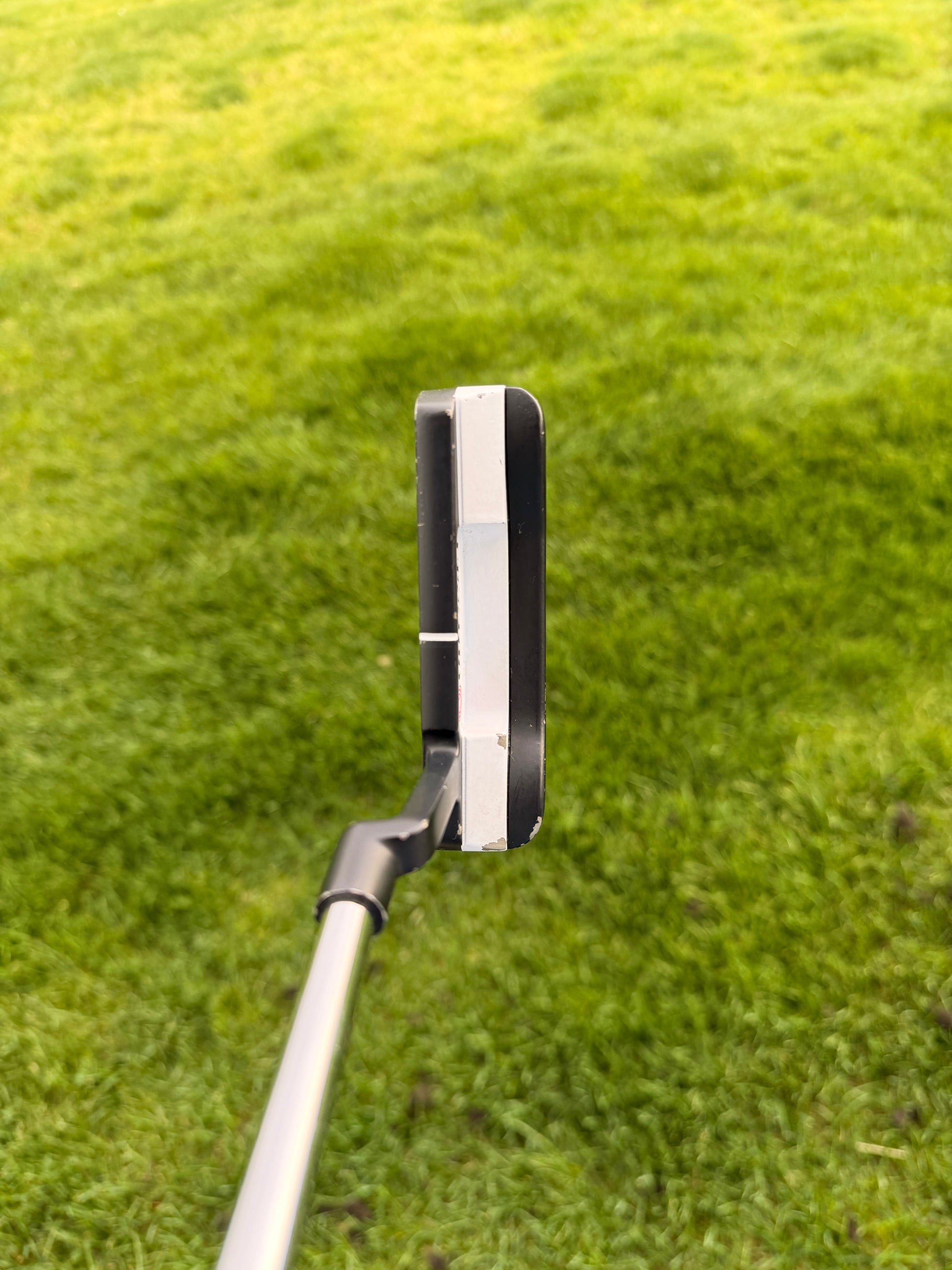 Photo of Odyssey White Hot Versa One CH Putter Sl 70 Class