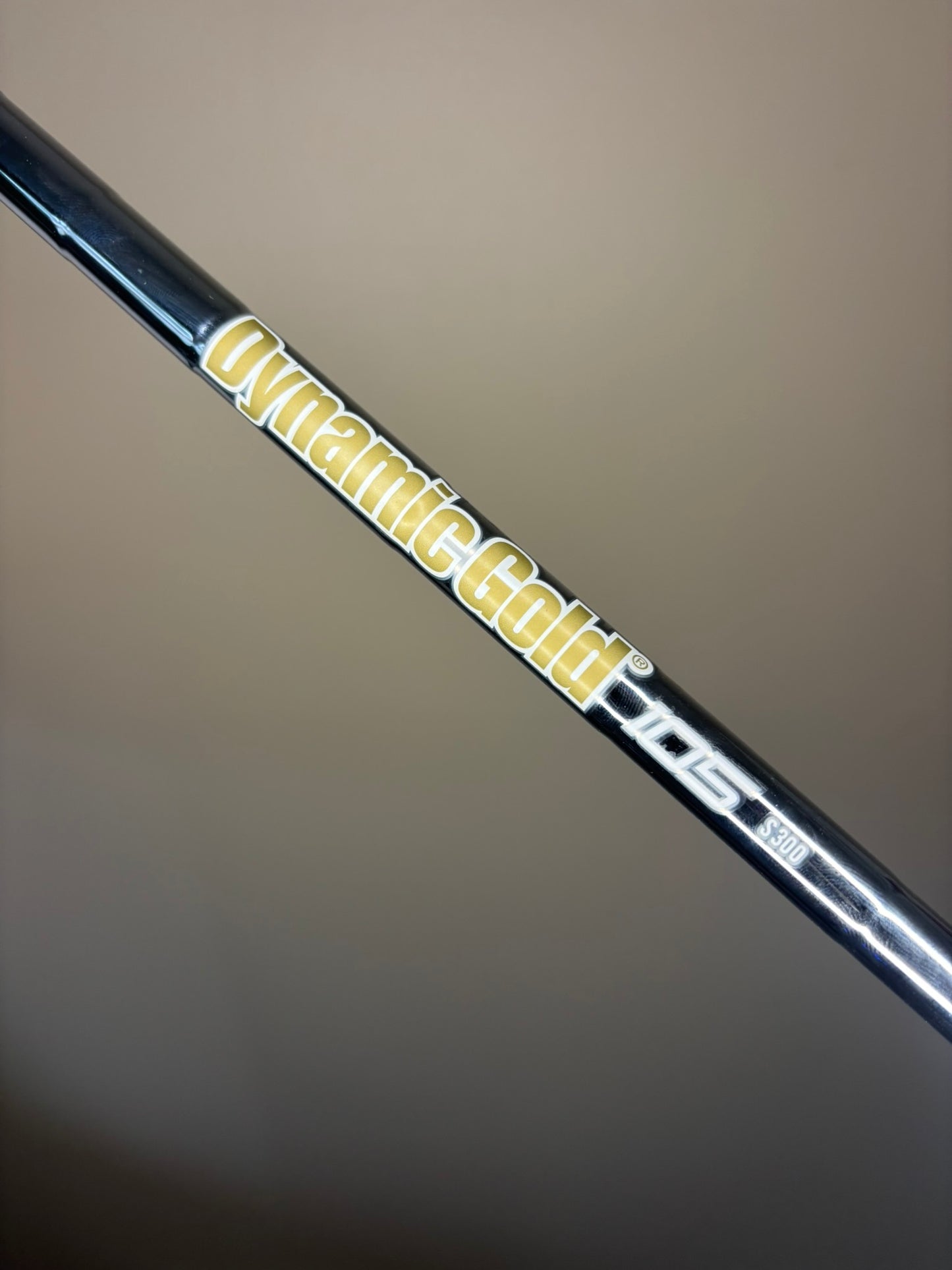 Mizuno JPX 925 Hot Metal Pro 4-Iron DG 105 S300 Stiff Flex Lefty 38.5″ NEW