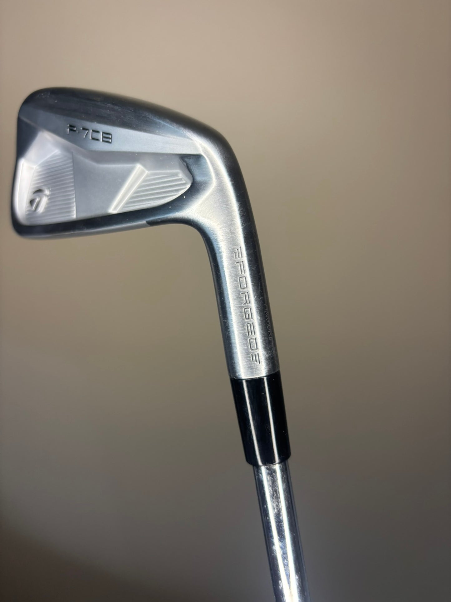 Taylormade 2024 P7CB 4-Iron DG Mid 115 X100 Extra Stiff Flex 39″ MINT