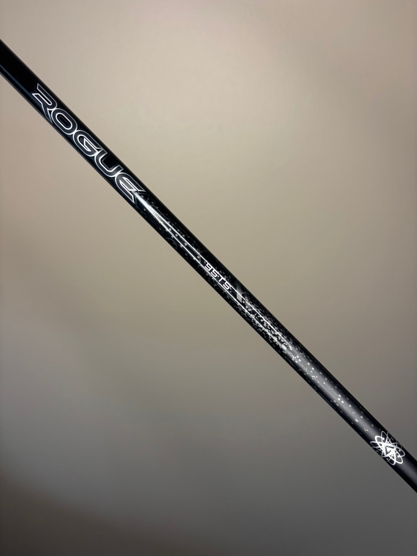 Ping G425 Crossover 2-Iron Black Dot Rogue 95TS Stiff Flex 40.5″ MINT