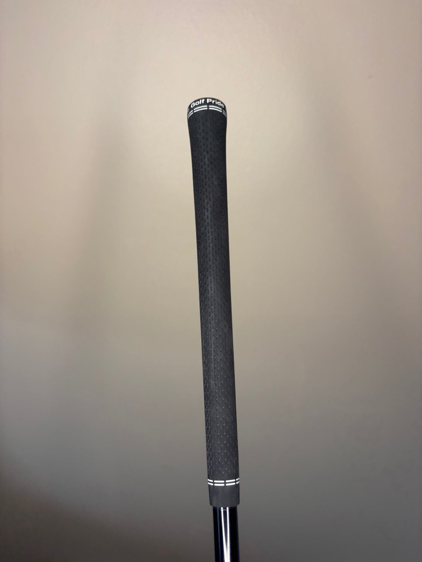 Ping G425 Crossover 2-Iron Black Dot Rogue 95TS Stiff Flex 40.5″ MINT