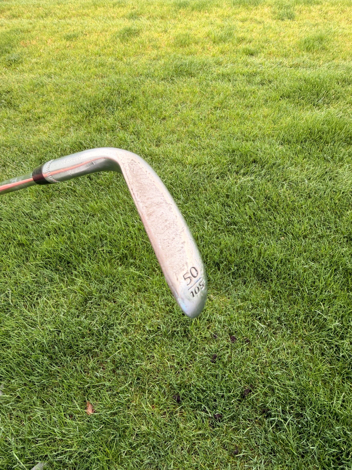 Callaway Jaws MD5 Platinum Chrome Wedge 50° / 10 DG 115 Stiff Flex 35.5″